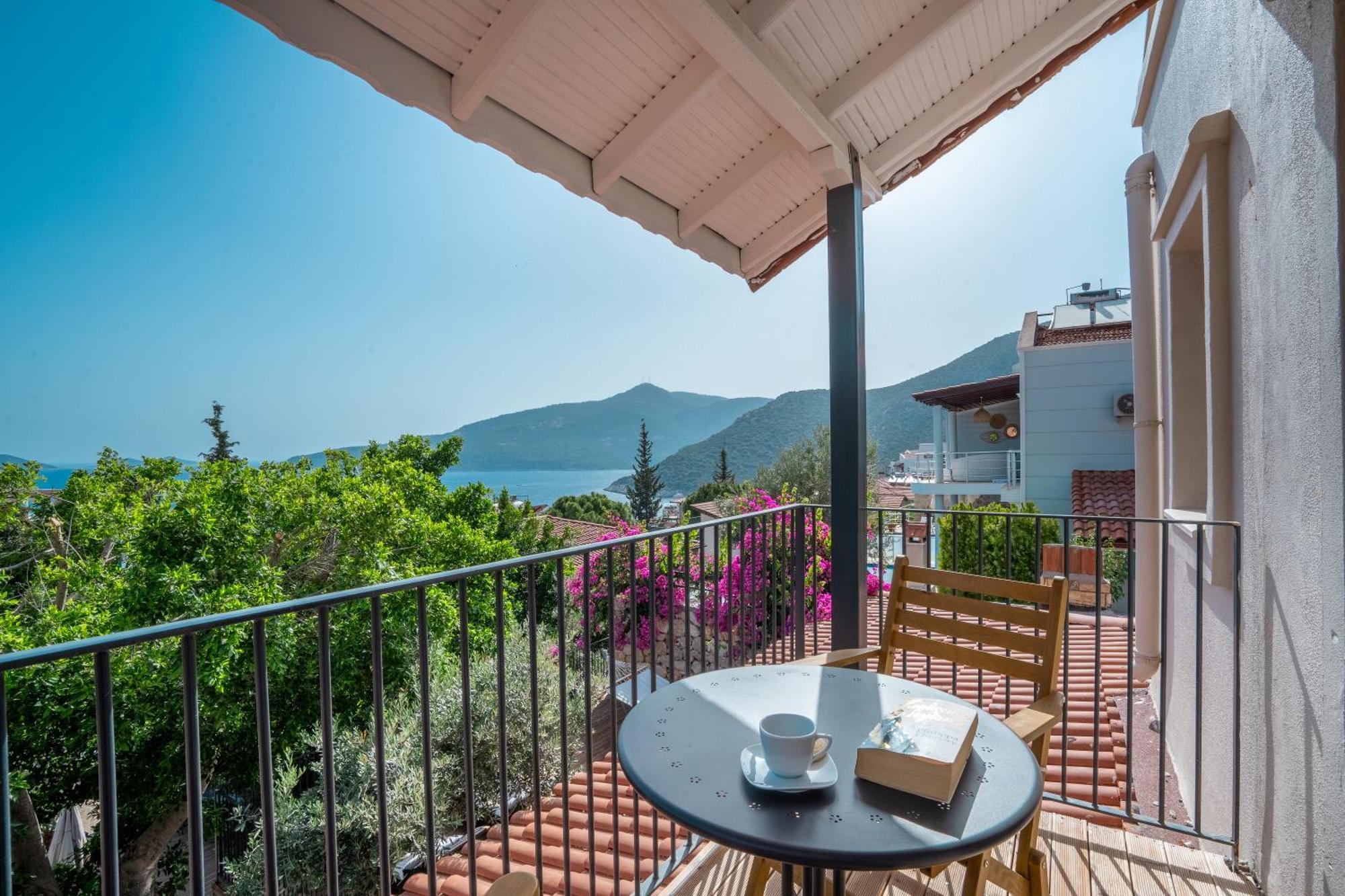 True Blue Boutique Hotel Kalkan Ngoại thất bức ảnh