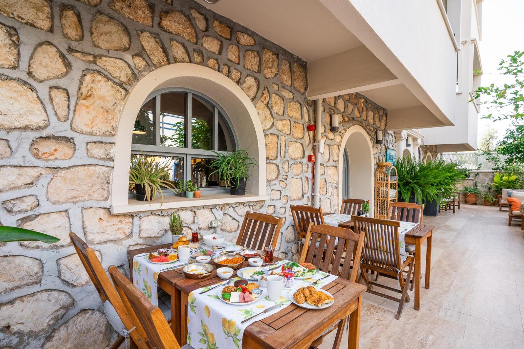 True Blue Boutique Hotel Kalkan Ngoại thất bức ảnh