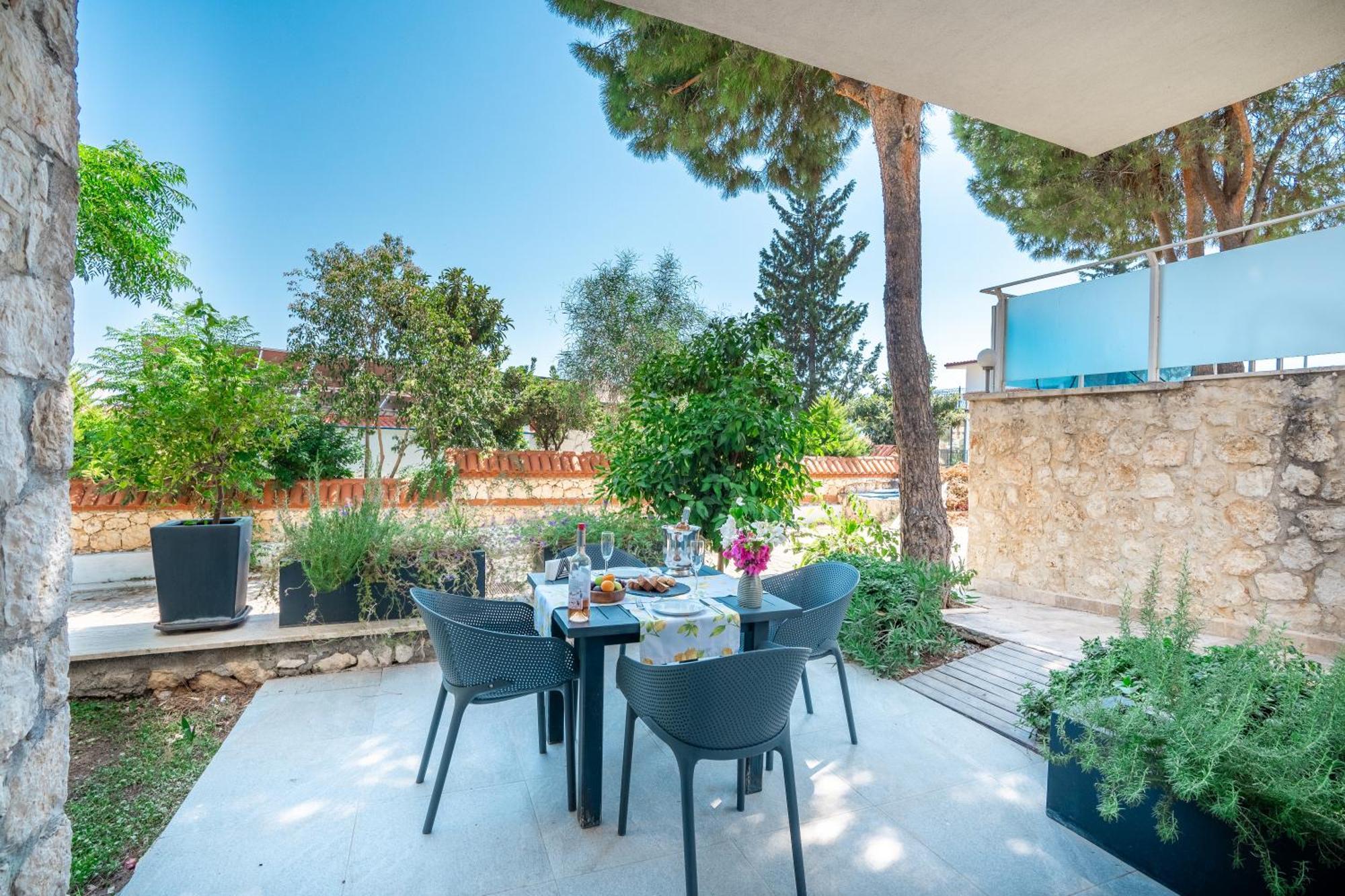 True Blue Boutique Hotel Kalkan Phòng bức ảnh